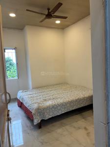 Bedroom Image of 780 Sq.ft 1 BHK Builder Floor for rent in Arun Vihar, Sector 37 Noida for Rs. 21850