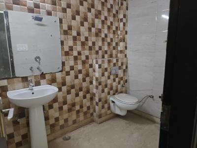 Image of 1800 Sq.ft 3 BHK Builder Floor for sale in Paschim Vihar, New Delhi for Rs. 30000000