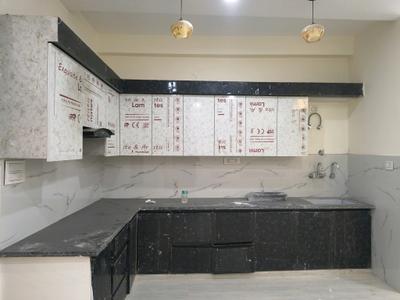 Kitchen Image of 1300 Sq.ft 3 BHK Apartment / Flat for sale in Govindpuram Ghaziabad for Rs. 5865333