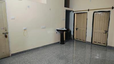 Bedroom Image of 1300 Sq.ft 3 BHK Independent House for rent in Saadpur Muzaffarpur for Rs. 9000