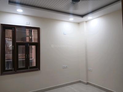 Bedroom Image of 460 Sq.ft 2 BHK Builder Floor for sale in Pitampura New Delhi for Rs. 5000000