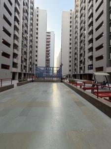 Image of 1492 Sq.ft 3 BHK Apartment / Flat for sale in Sun Atmosphere, Shela, Ahmedabad for Rs. 6800000