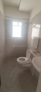 Bathroom Image of 900 Sq.ft 2 BHK Apartment / Flat for sale in Puraniks Abitante Fiore, Bavdhan Pune for Rs. 6750000