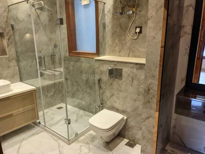 Image of 2000 Sq.ft 4 BHK Builder Floor for rent in Ansal Esencia Sector 67, Sector 67, Gurgaon for Rs. 63000