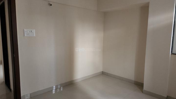 Symphony Apartment Bedroom 1