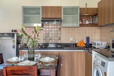 Kitchen Image of 825 Sq.ft 1 BHK Apartment / Flat for sale in Baga Goa for Rs. 16000000