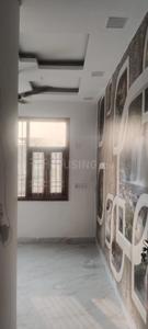 Bedroom Image of 550 Sq.ft 2 BHK Builder Floor for sale in Shastri Nagar New Delhi for Rs. 4500001