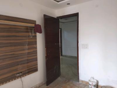 Bedroom Image of 950 Sq.ft 3 BHK Builder Floor for sale in Rohini Sector 28 New Delhi for Rs. 8600000