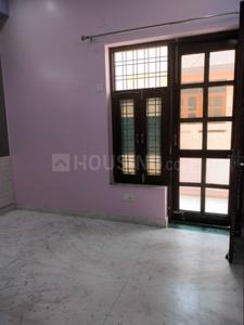 Bedroom Image of 854 Sq.ft 1 BHK Independent House for rent in Sector 7 Gurgaon for Rs. 14000