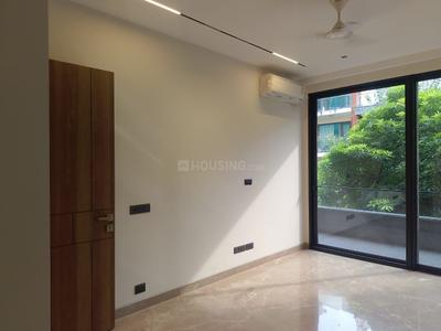 Bedroom Image of 2835 Sq.ft 4 BHK Builder Floor for sale in Kailash Colony New Delhi for Rs. 87500000
