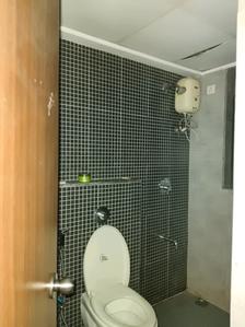 Common Bathroom Image of 1086 Sq.ft 2 BHK Apartment / Flat for sale in Lodha Lakeshore Greens, Palava Phase 2 Thane for Rs. 5200000