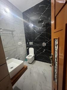 Bathroom Image of 1800 Sq.ft 2 BHK Builder Floor for rent in Ganpati Enclave Bathinda for Rs. 17000