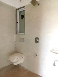 Common Bathroom Image of 485 Sq.ft 1 BHK Apartment / Flat for sale in Andheri East Mumbai for Rs. 11900000