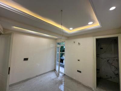 Bedroom Image of 1125 Sq.ft 3 BHK Apartment / Flat for sale in Chhattarpur New Delhi for Rs. 13500000