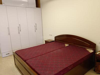 Bedroom Image of 1800 Sq.ft 3 BHK Builder Floor for rent in Hauz Khas New Delhi for Rs. 250000