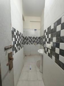 Image of 1050 Sq.ft 2 BHK Apartment / Flat for rent in Sector 45, Noida for Rs. 23000
