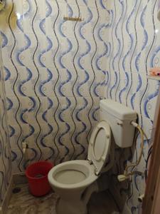 Bathroom Image of Shampa Dutta in Teghoria, Kolkata