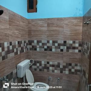 Bathroom Image of 2000 Sq.ft 2 BHK Builder Floor for rent in Roma Entertainment City, Amara Khaira Chak Varanasi for Rs. 10000
