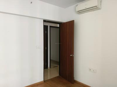Bedroom Image of 850 Sq.ft 2.5 BHK Apartment / Flat for rent in Lodha Palava Downtown, Palava Phase 2 Thane for Rs. 15000