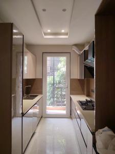 Kitchen Image of 2995 Sq.ft 3 BHK Apartment / Flat for sale in Mahindra Luminare, Sector 59 Gurgaon for Rs. 70000000