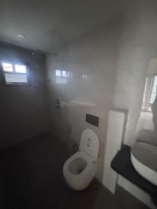 Bathroom Image of 2800 Sq.ft 3 BHK Apartment / Flat for rent in Bajaj Nagar Nagpur for Rs. 75000