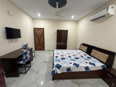 Bedroom Image of 250 Sq.ft 1 RK Builder Floor for rent in Sector 40 Gurgaon for Rs. 21000
