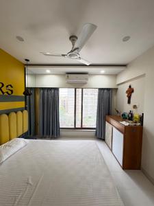 Bedroom Image of 1350 Sq.ft 3 BHK Apartment / Flat for sale in Chheda Palladium, Borivali West Mumbai for Rs. 32000000