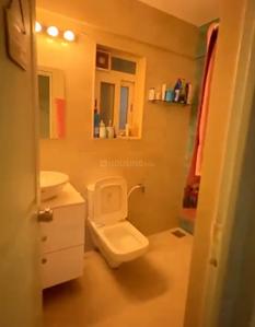 Bathroom Image of 1400 Sq.ft 3 BHK Apartment / Flat for rent in Rohan Nilay, Aundh Pune for Rs. 65000