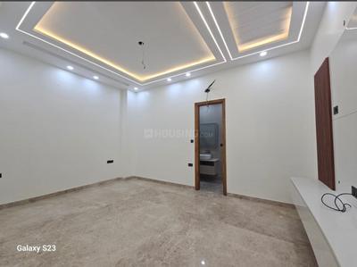 Hall Image of 1900 Sq.ft 3 BHK Builder Floor for sale in Mansarover Garden New Delhi for Rs. 40000000