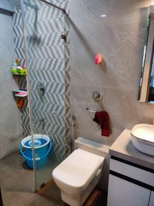Bathroom Image of 1100 Sq.ft 3 BHK Apartment / Flat for sale in Santacruz East Mumbai for Rs. 35000000