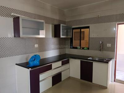 Kitchen Image of 1500 Sq.ft 3 BHK Apartment / Flat for sale in Balaji Gold, Diwalipura Vadodara for Rs. 6500000