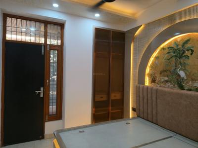 Bedroom Image of 1350 Sq.ft 3 BHK Builder Floor for sale in Indirapuram Ghaziabad for Rs. 13000000