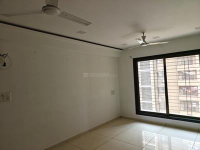 Living Room Image of 870 Sq.ft 3 BHK Apartment / Flat for rent in Pioneer Dreams, New Althan Surat for Rs. 21000