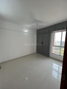 Bedroom Image of 750 Sq.ft 2 BHK Apartment / Flat for rent in NG Vrundavan, Yerawada Pune for Rs. 32000
