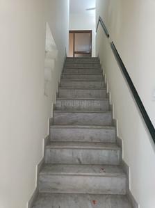 Image of 2200 Sq.ft 3 BHK Apartment / Flat for rent in DDA Sector Pocket B C, Vasant Kunj, New Delhi for Rs. 85000