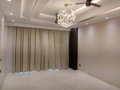 Living Room Image of 2700 Sq.ft 4 BHK Builder Floor for sale in Paramount Luxury Anantraj, Sector 63 Gurgaon for Rs. 29900000