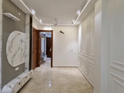 Living Room Image of 800 Sq.ft 2 BHK Builder Floor for rent in Janakpuri New Delhi for Rs. 40000
