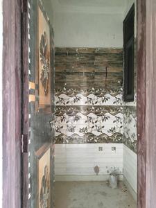 Common Bathroom Image of 750 Sq.ft 2 BHK Builder Floor for sale in DLF Ankur Vihar Ghaziabad for Rs. 2325998