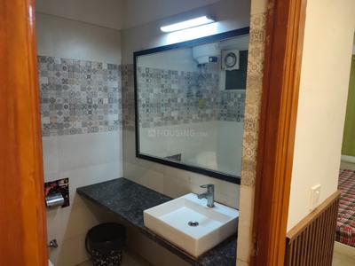 Bathroom Image of 435 Sq.ft 1 RK Studio for rent in Paramount Golfforeste Oak &amp; Pine, Surajpur Greater Noida for Rs. 17000