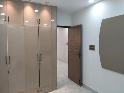 Bedroom Image of 900 Sq.ft 2 BHK Apartment / Flat for sale in Vikaspuri New Delhi for Rs. 9000000