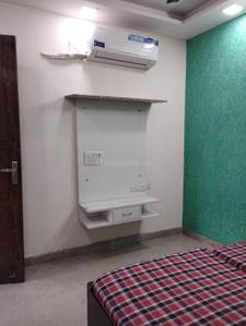 Bedroom Image of 650 Sq.ft 2 BHK Builder Floor for rent in Sector 7 Rohini New Delhi for Rs. 26000
