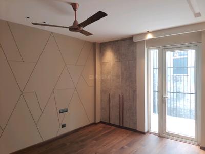 Bedroom Image of 2000 Sq.ft 3 BHK Builder Floor for sale in DLF Phase 1 Gurgaon for Rs. 32100000
