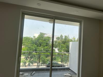 Balcony Image of 5000 Sq.ft 4.5 BHK Villa for rent in Godrej Golf Links Villas, Jaypee Greens Greater Noida for Rs. 180000