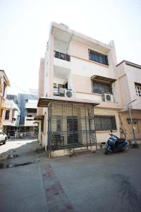 Building Image of 2702 Sq.ft 5 BHK Independent House for sale in Satellite Ahmedabad for Rs. 22500000