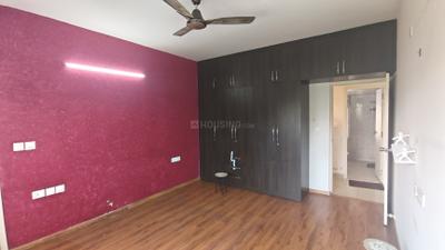 Bedroom Image of 1650 Sq.ft 2.5 BHK Apartment / Flat for rent in Mantri Glades, Kaikondrahalli Bengaluru for Rs. 62000