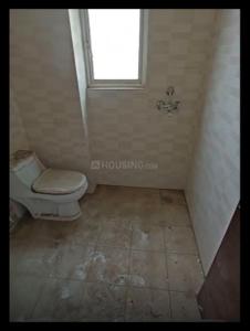 Bathroom Image of 638 Sq.ft 2 BHK Apartment / Flat for sale in MR Proview Officer City 2 Phase 1, Raj Nagar Extension Ghaziabad for Rs. 6800000