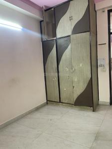Bedroom Image of 1100 Sq.ft 2 BHK Builder Floor for rent in Vaishali Ghaziabad for Rs. 22000