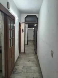 Image of 1300 Sq.ft 2 BHK Builder Floor for rent in Hauz Khas, New Delhi for Rs. 40000