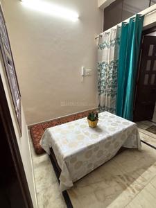 Bedroom Image of Her Space Girls PG - Fully Furnished in Shalimar Bagh, New Delhi