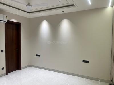 Bedroom Image of 2000 Sq.ft 3 BHK Builder Floor for rent in Raja Garden New Delhi for Rs. 85000